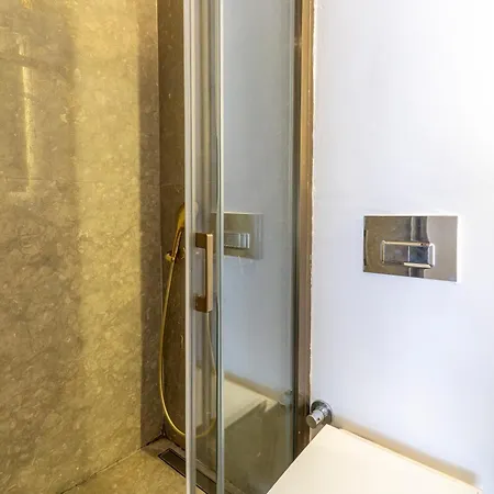 Проживание в семье Mediha Hanim Konagi Alacati *