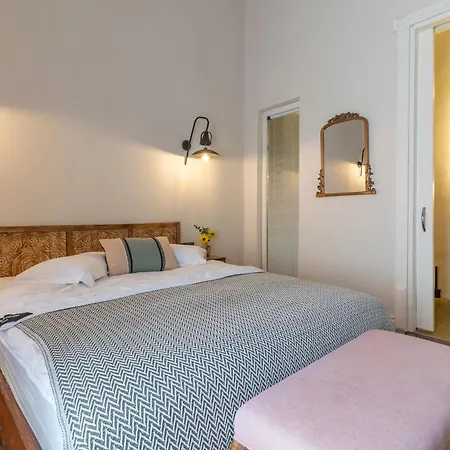 Mediha Hanim Konagi Alacati Кешме