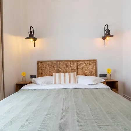 Mediha Hanim Konagi Alacati * Çeşme