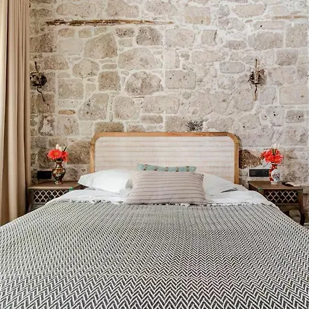 Проживание в семье Mediha Hanim Konagi Alacati Кешме